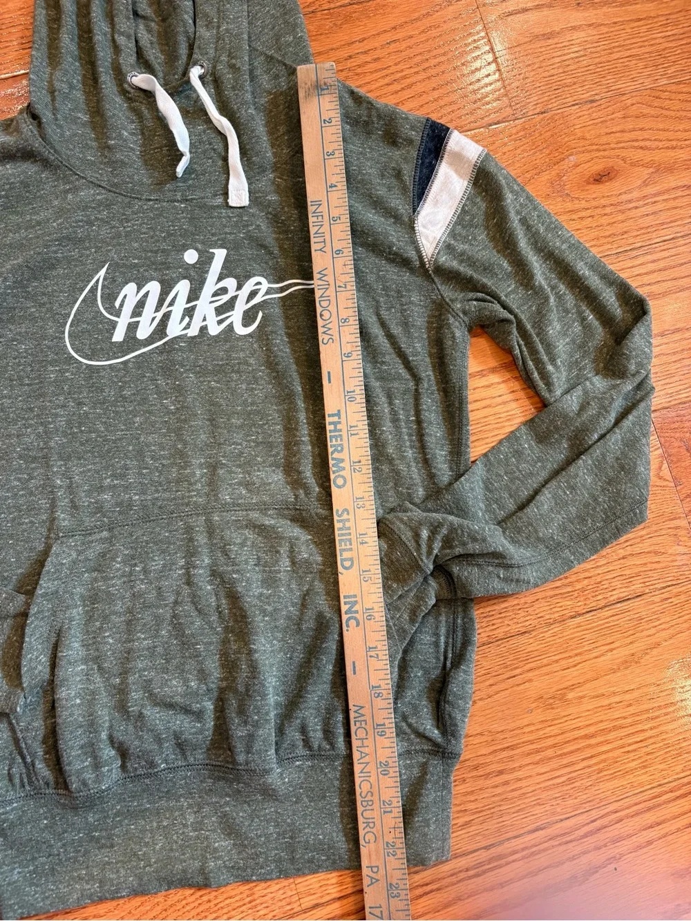 Nike Lightweight Pullover Hoodie Sweatshirt XS Olive Green Logo Athleisure